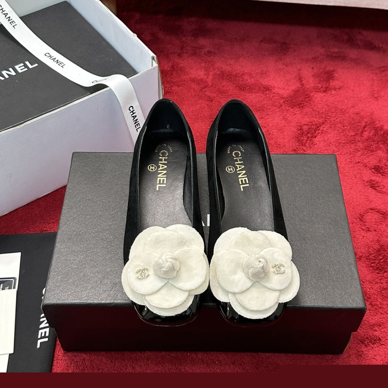 Ch*el flat shoes